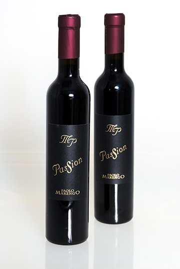 Zwei Flaschen des Likörweins Passito von Paolo Margeno, in der Schweiz vertrieben durch die azienda agricola vigna rutz